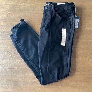 Universal Thread Black skinny jeans